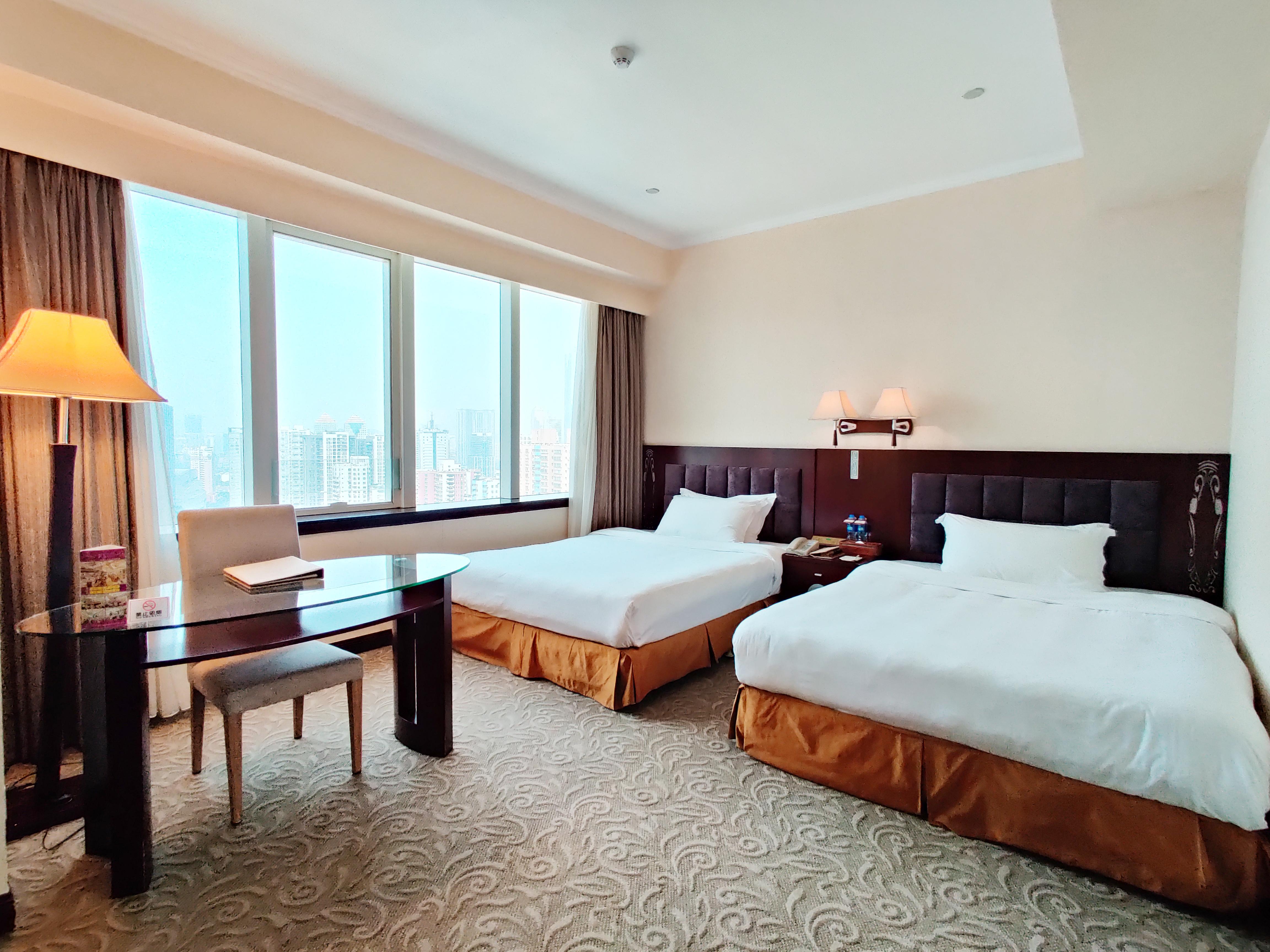 גואנגג'ואו Majestic Hotel מראה חיצוני תמונה