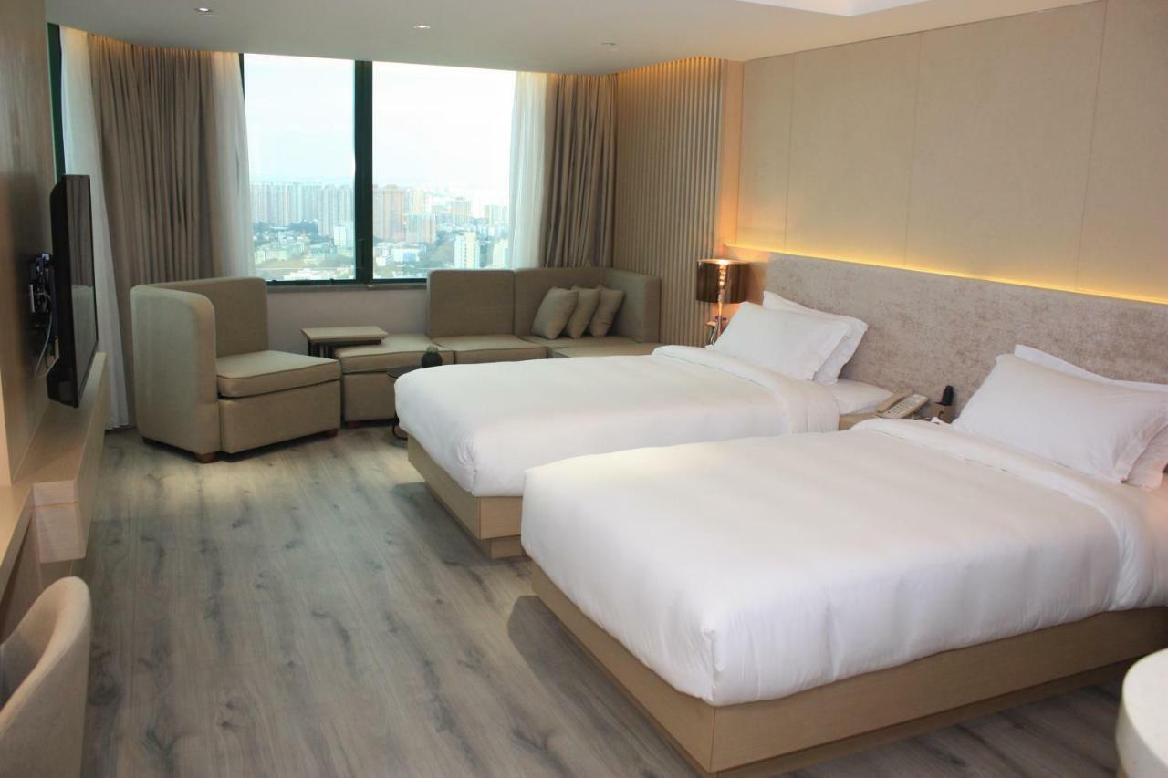 גואנגג'ואו Majestic Hotel מראה חיצוני תמונה